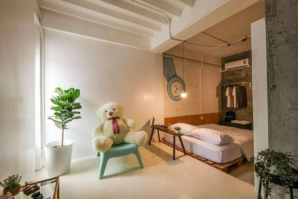 Pastelhouse Hostel (Adults Only) Bangkok Dış mekan fotoğraf